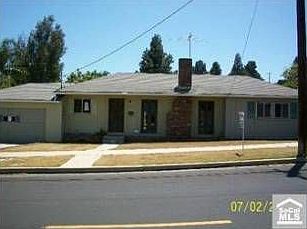 1st image of 1613 W Santa Cruz St