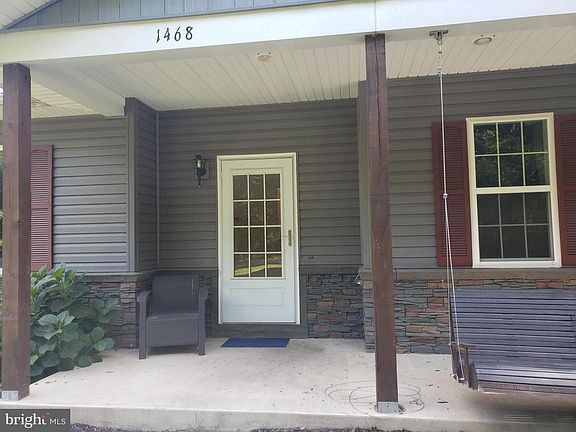 3rd image of 1468 McCabe Rd