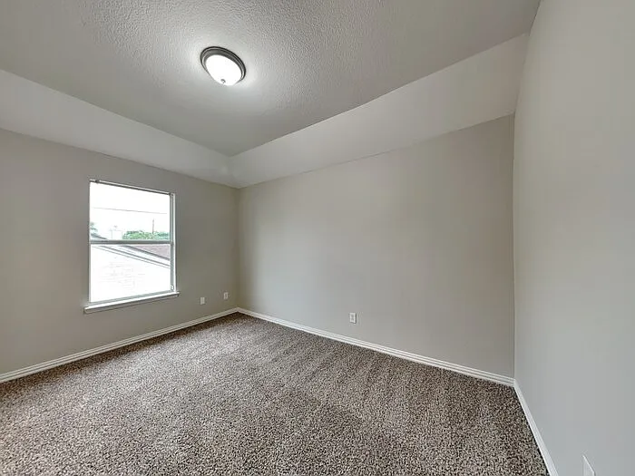 2208 Rodney Ln — Photo 14