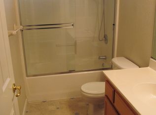 521 Pedersen Rd, Oakdale, CA 95361