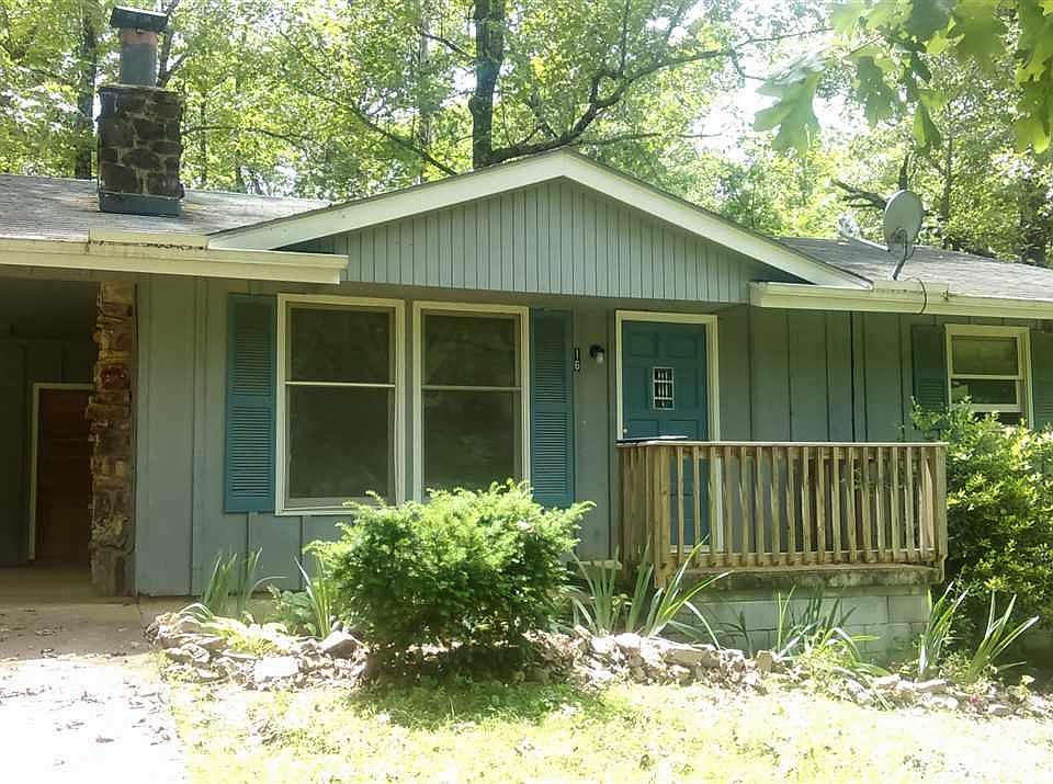 1st image of 16 Odessa Dr