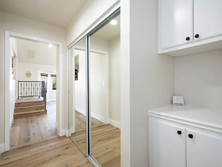 8437 Quartz Ave — Photo 4