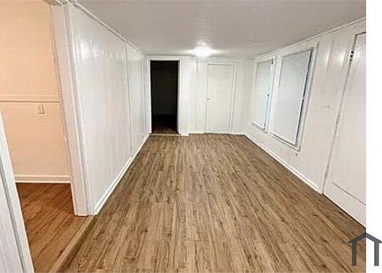 3rd image of 1325 4th Ave