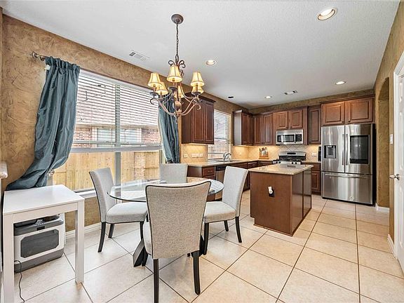 5th image of 12411 Pecos Bluff Ct