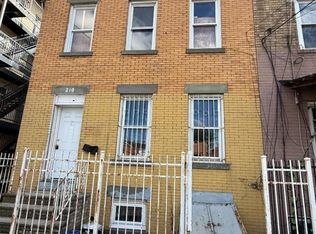 210 Berkeley Ave, Newark, NJ 07107
