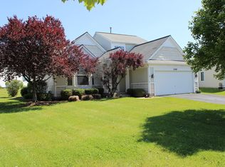 2260 Annandale Ct, Elgin, IL 60123