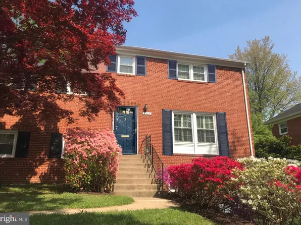8805 Altimont Ln, Chevy Chase, MD 20815