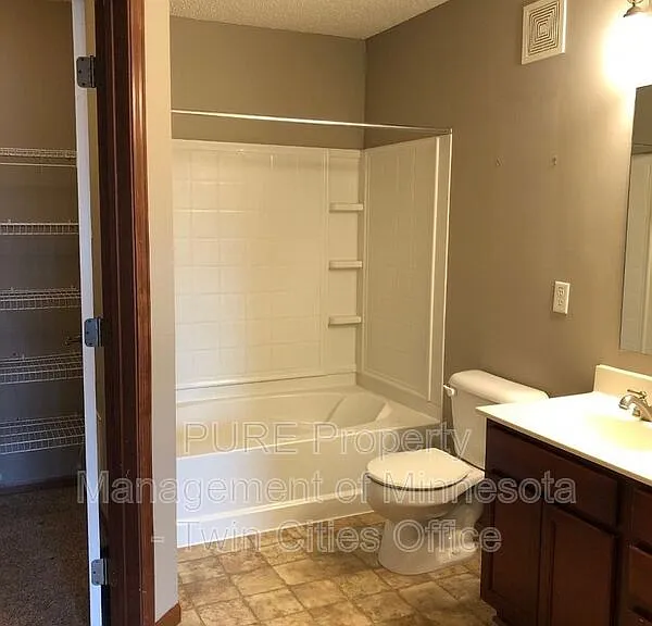 3630 Hazel Trl #C — Photo 14