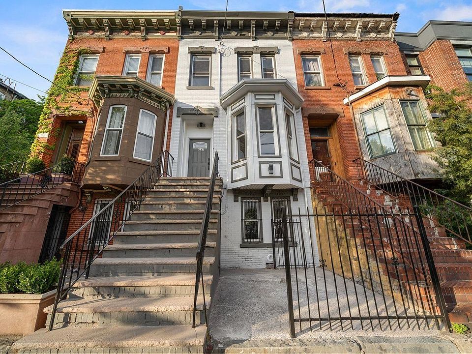 1st image of 122.5 Harrison Ave