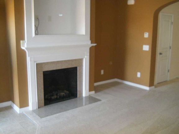 Living room with Fire place