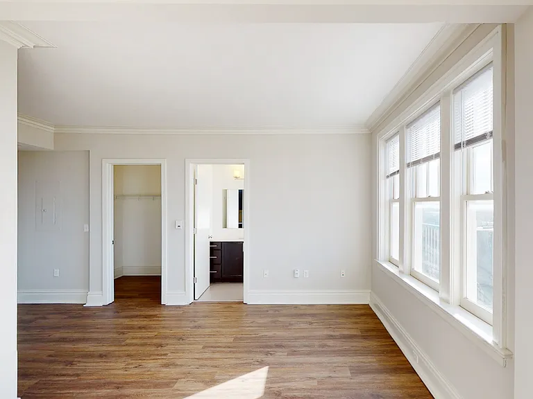 Dining/Living room