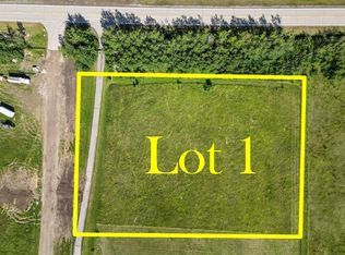 5 Elkstone Way, Rocky View County, AB T4C 2Y8