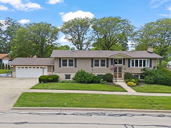 2nd image of 403 W Harding Rd