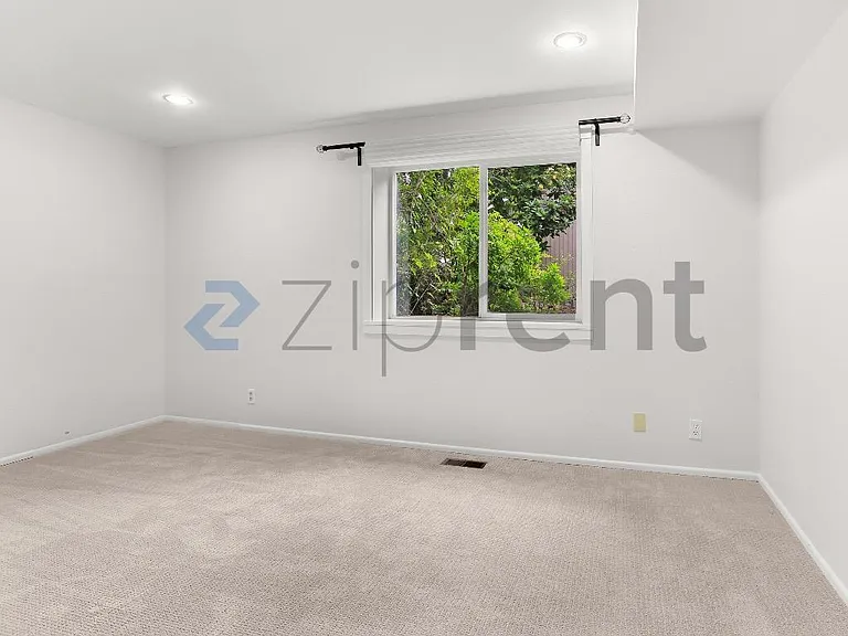 4554 143rd Ave SE — Photo 16