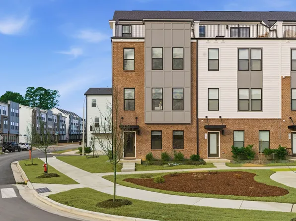 501 Hedrick Ridge Rd, Cary, NC 27519