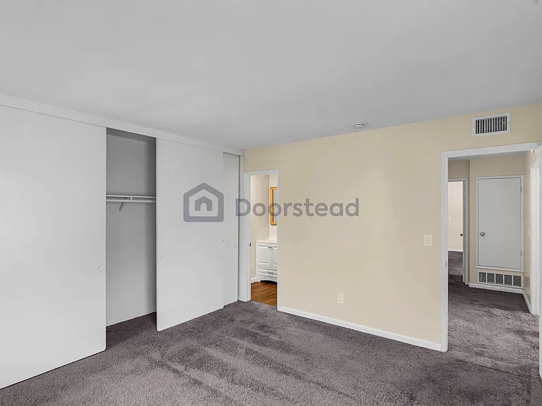 2521 W Sunflower Ave #J12 — Photo 25