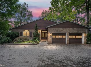 216 Mount Pleasant Dr, Locust Grove, VA 22508