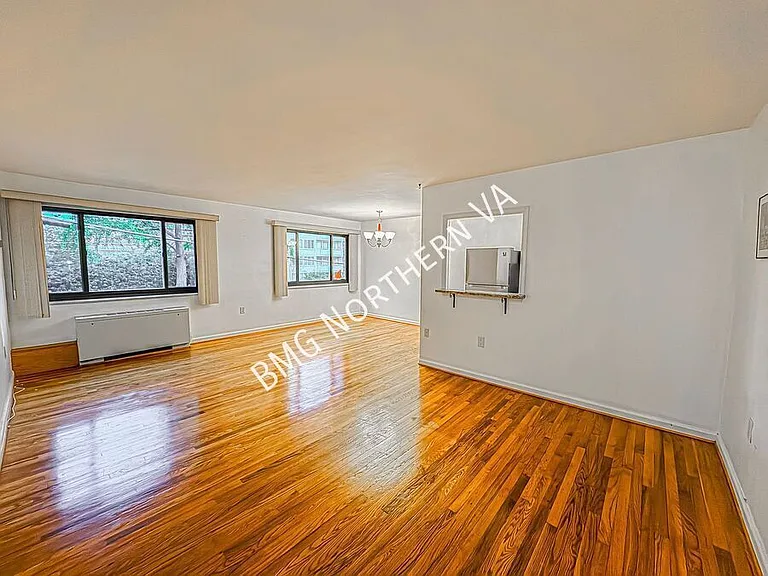 1200 S Arlington Ridge Rd #408 — Photo 2