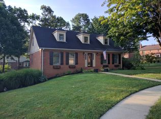 3328 Gondola Dr, Lexington, KY 40513