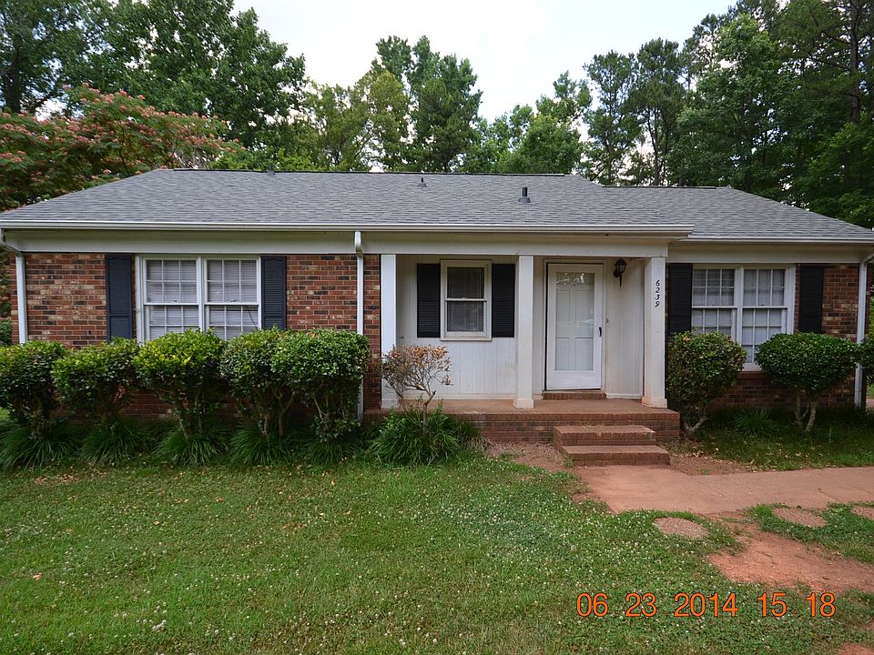 Cute ranch home