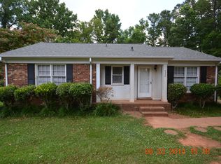 6239 Snowcrest Ct, Charlotte, NC 28212