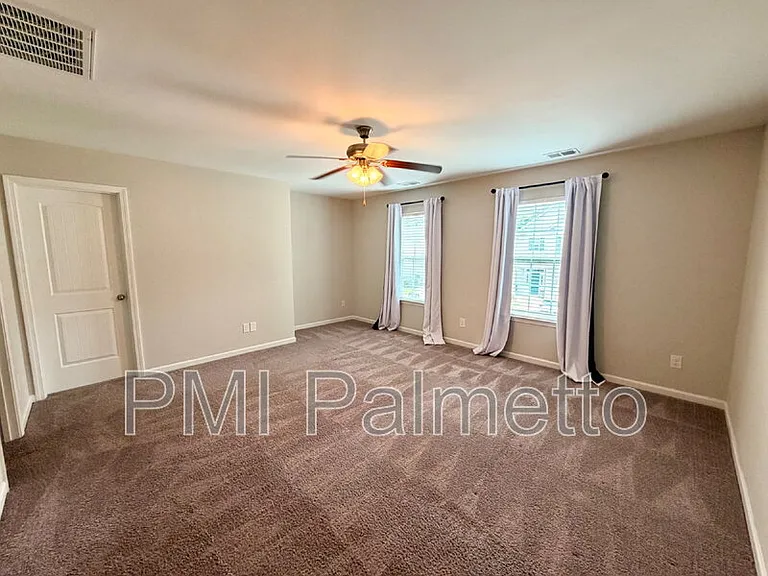 147 Saint George Rd — Photo 15