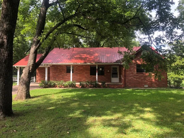 101 Park Dr, Madill, OK 73446