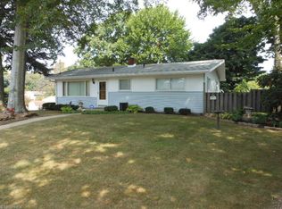 2825 McElwain Rd, Akron, OH 44312