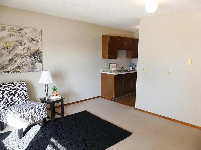Hill Center Apartments — Photo 3