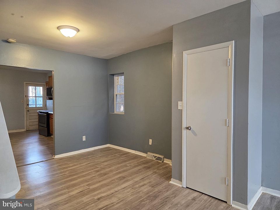 1st image of 423 New Castle Ave