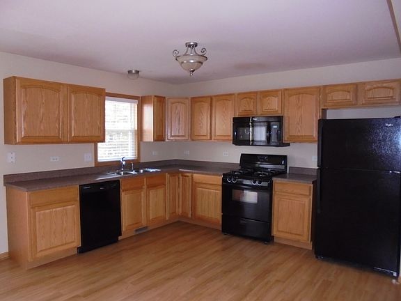 3rd image of 21614 W Maurine Dr