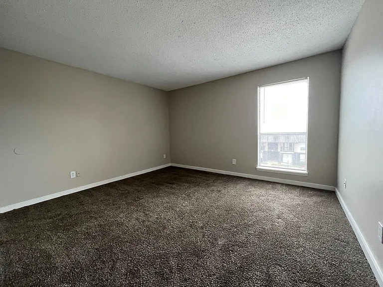 Valley Crest — Photo 9