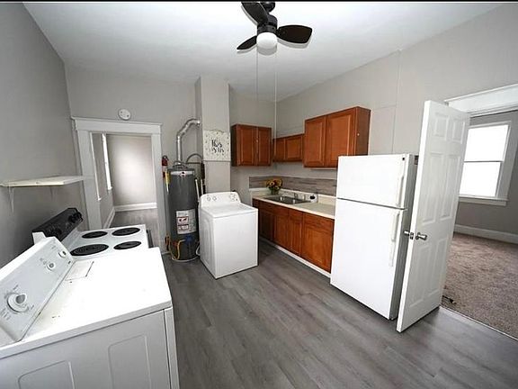 4th image of 1432 Chesapeake Ave #B