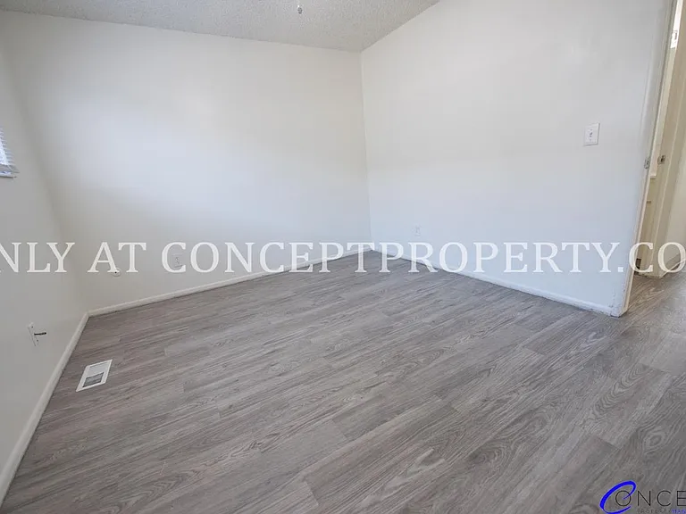 Murray Place — Photo 55