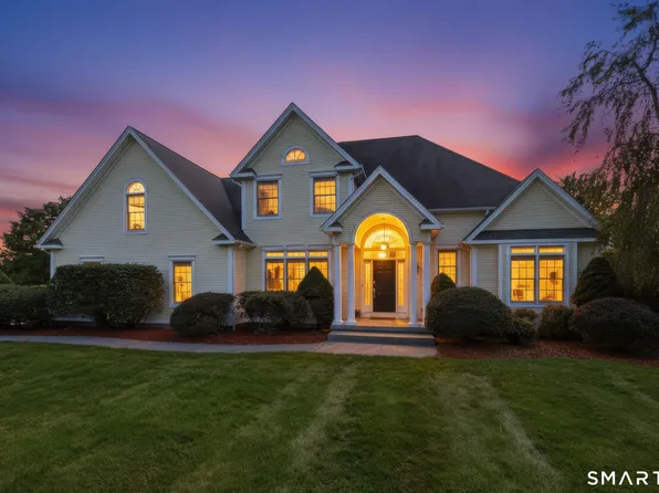 29 Halladay Avenue West, Suffield, CT 06078
