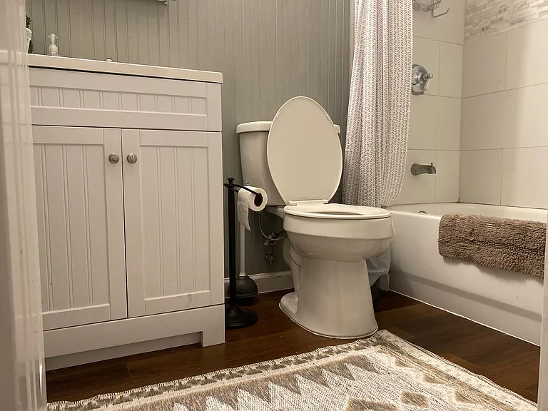 146 Lofton Dr #3 — Photo 4