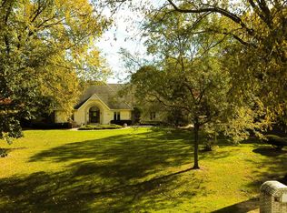 11471 Lakewood St, Crown Point, IN 46307