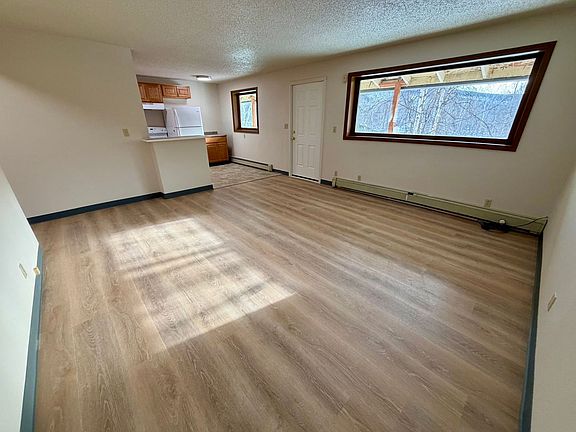 2nd image of 2641 Steese Hwy APT 6