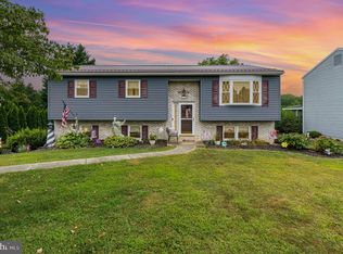 917 Hawthorne St, Enola, PA 17025