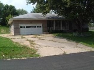 4606 N Holmes St, Kansas City, MO 64116