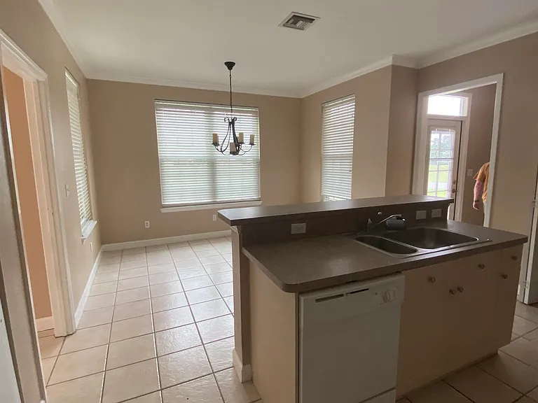 4053 Colleton Ct — Photo 18