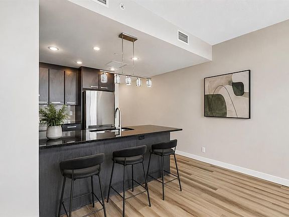 4th image of 225 W 11th Ave SE #1503
