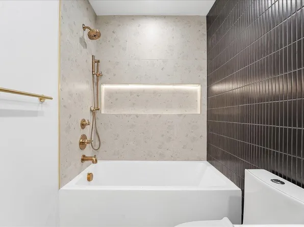 105 Laidlaw Avenue image 12 of 23