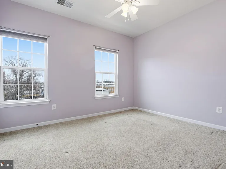 4505 Foster Ave — Photo 23
