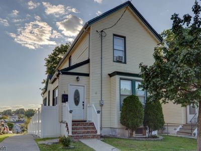 1 Spruce St, Passaic, NJ, 07055