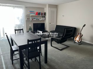 17 Healey St APT 201, Cambridge, MA 02138