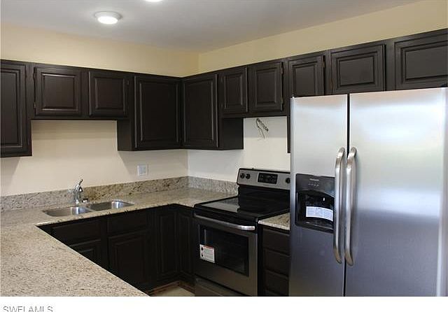 1st image of 6890 Sandtrap Dr APT 3