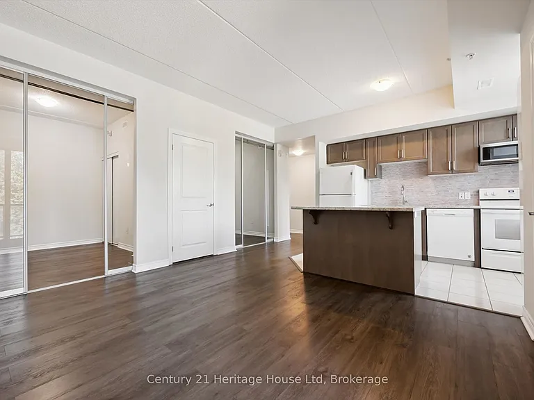1280 Gordon St #305 — Photo 17