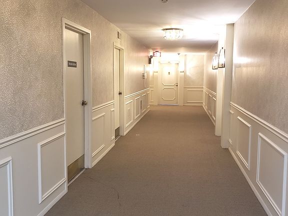 2nd image of 1230 Park Ave W APT 230