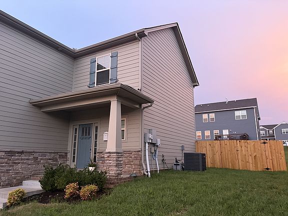 2nd image of 6010 Venable Ct